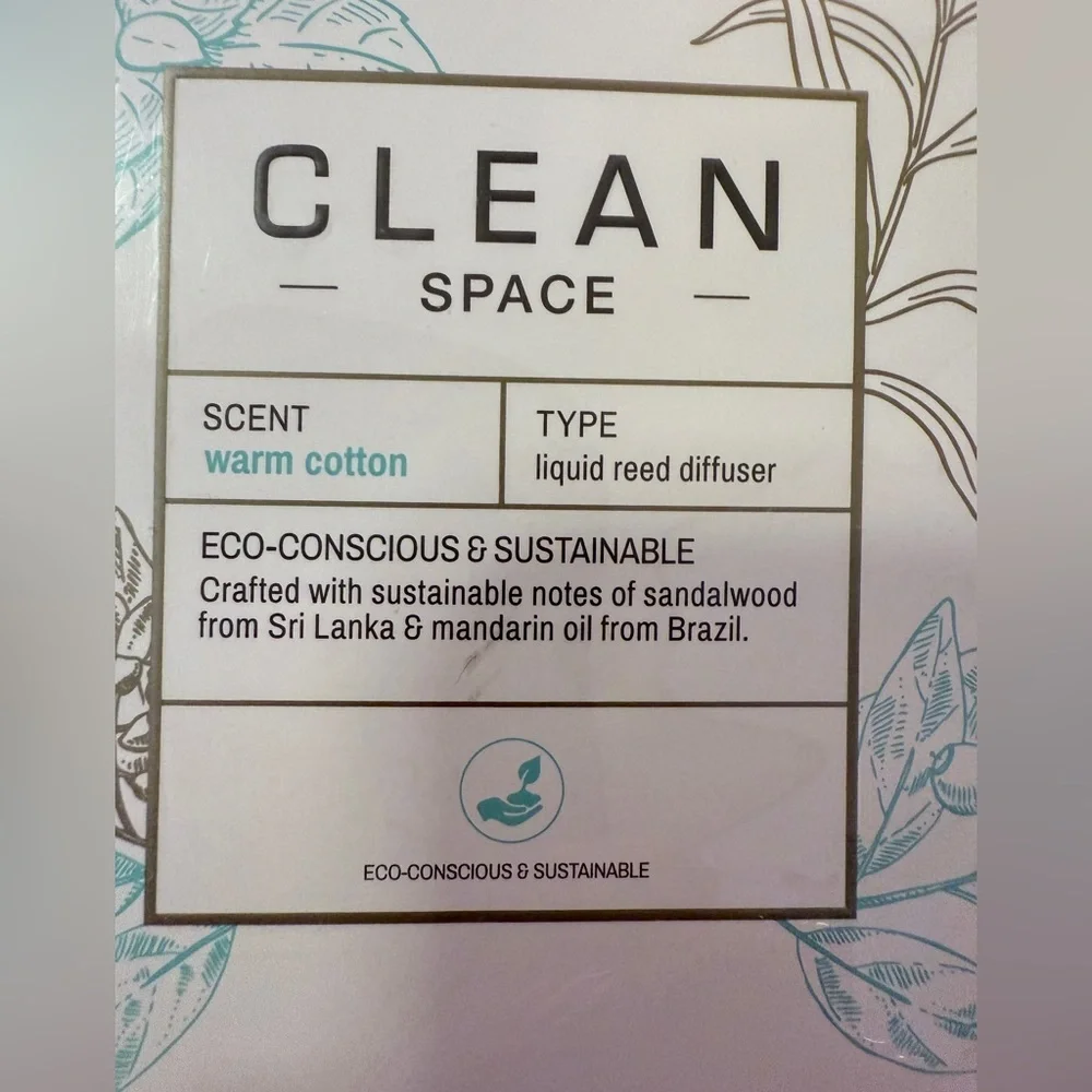 Clean Space Liquid Reed Diffuser - Picture 2 of 3